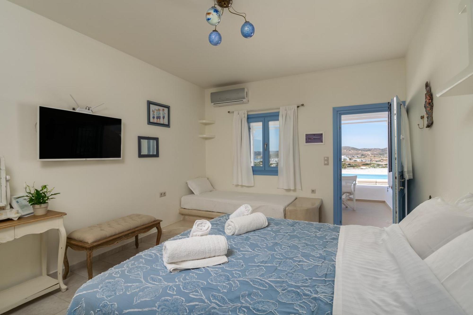 Blu Suites And Studios Αδάμας Εξωτερικό φωτογραφία