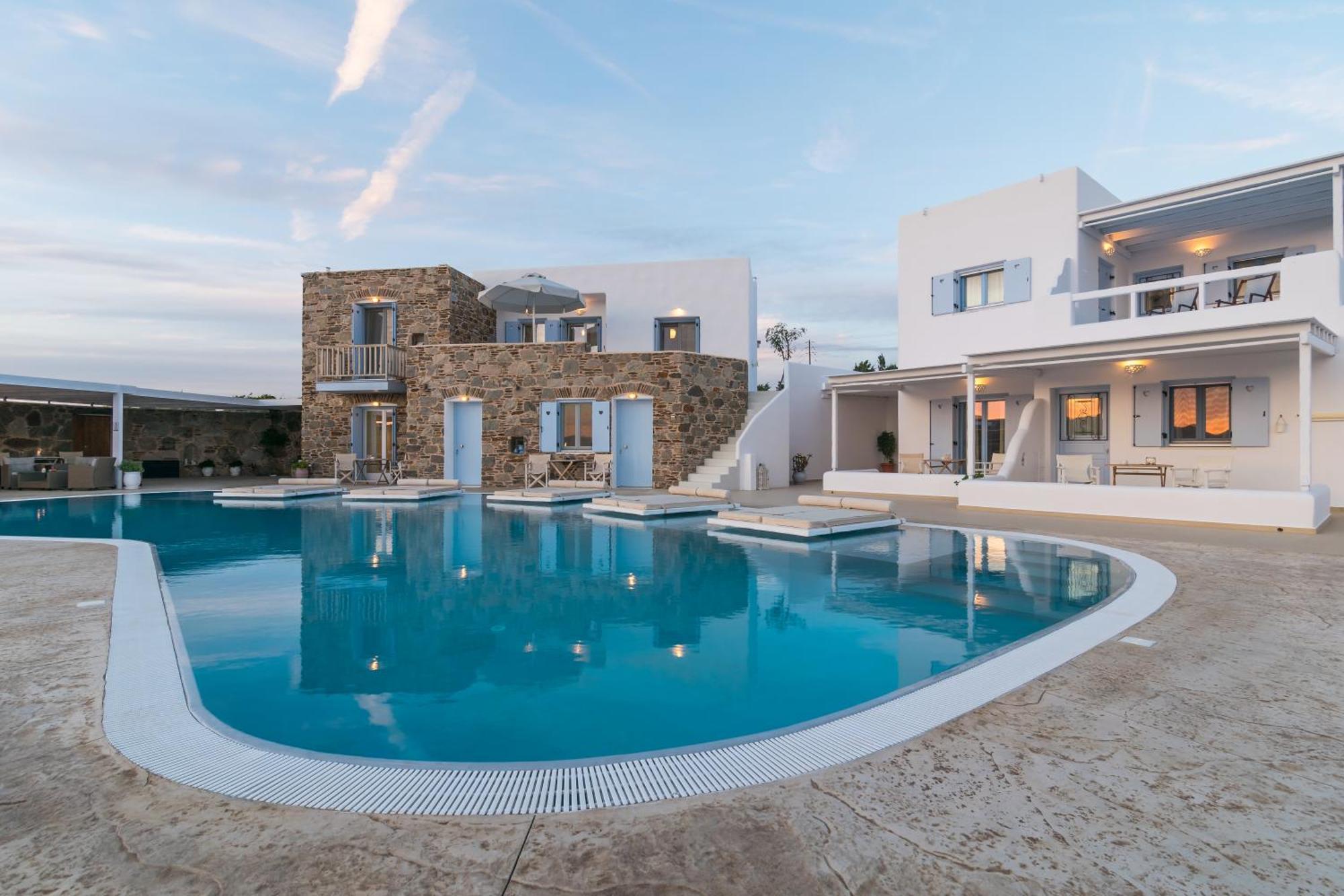 Blu Suites And Studios Αδάμας Εξωτερικό φωτογραφία