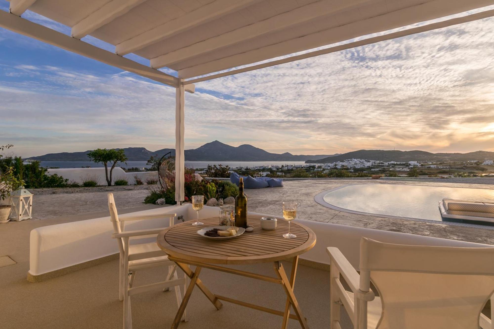 Blu Suites And Studios Αδάμας Εξωτερικό φωτογραφία