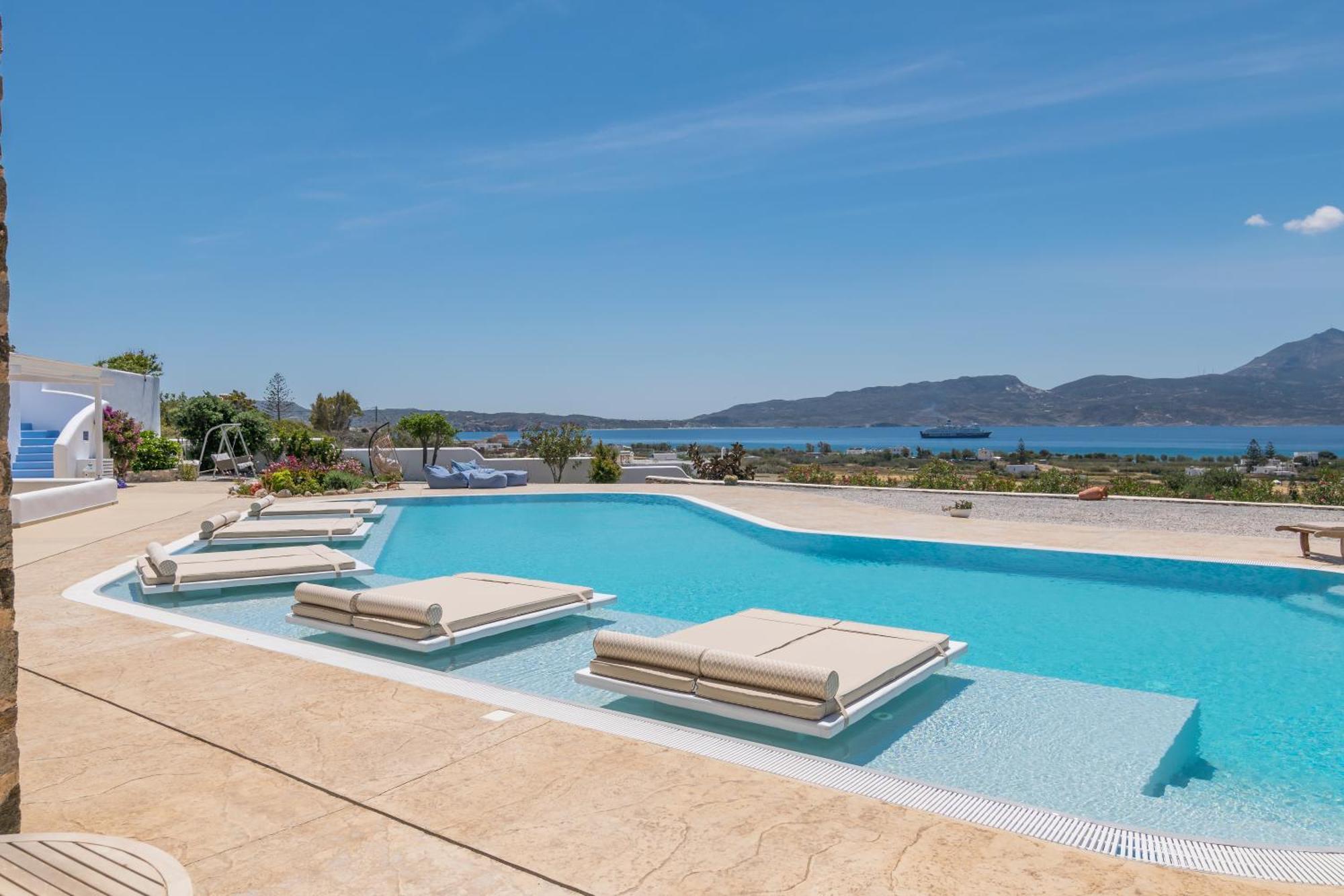 Blu Suites And Studios Αδάμας Εξωτερικό φωτογραφία