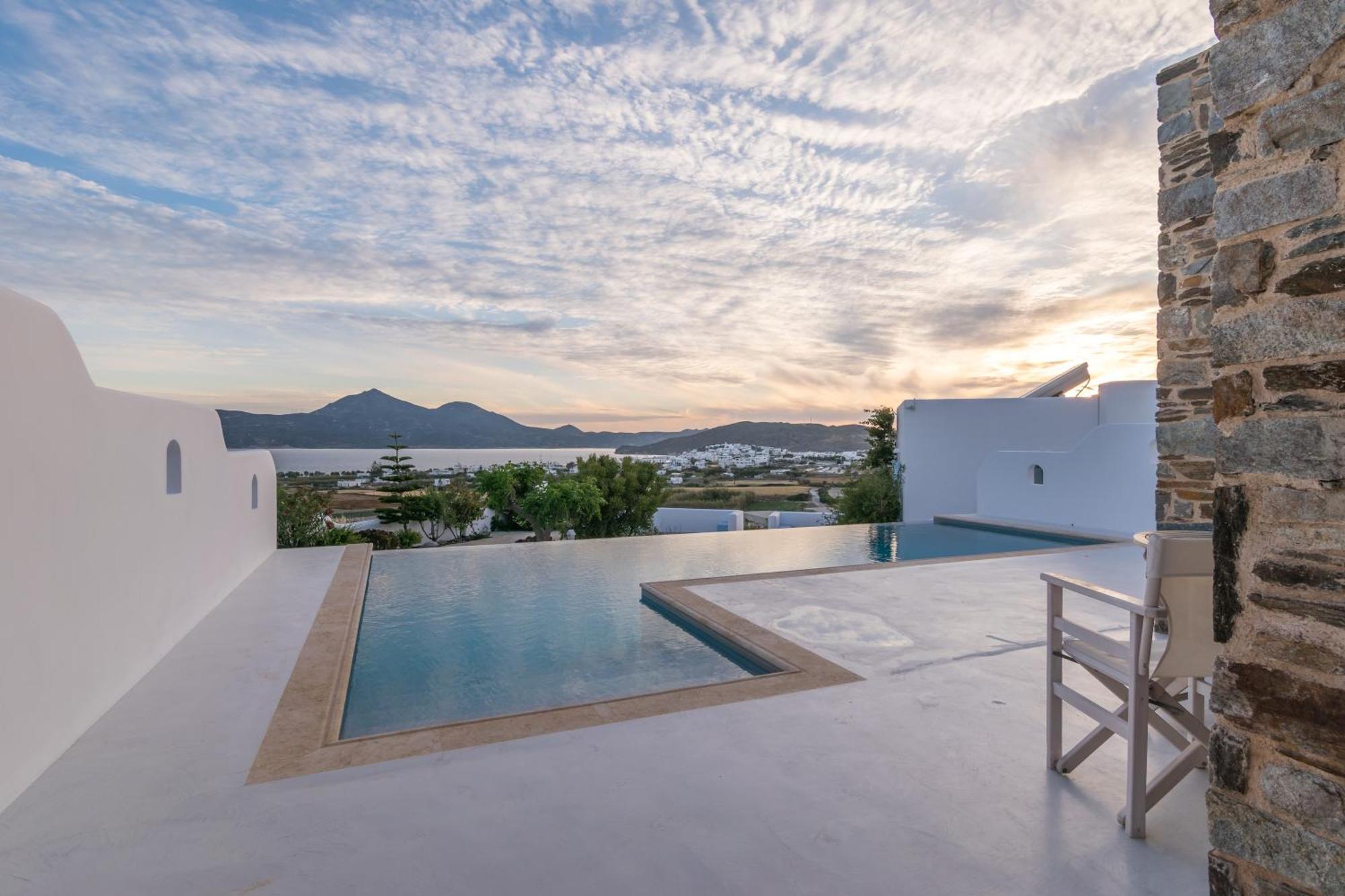 Blu Suites And Studios Αδάμας Εξωτερικό φωτογραφία